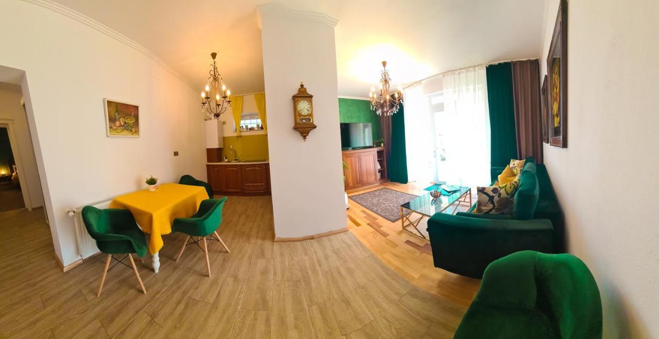 Sarada Boutique Luxury Apartment Deva Ngoại thất bức ảnh